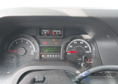 2011 Ford E-350 Super Duty Xlt z USA, uszkodzony, nr VIN 1FBNE3BL6BDA67380